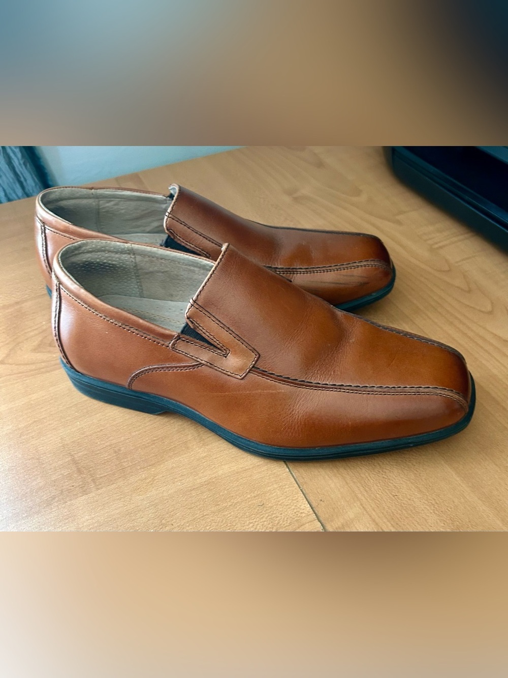 Florsheim Cognac Leather Slip-On Loafers reveal jr slip ons boys shoes size 4.5